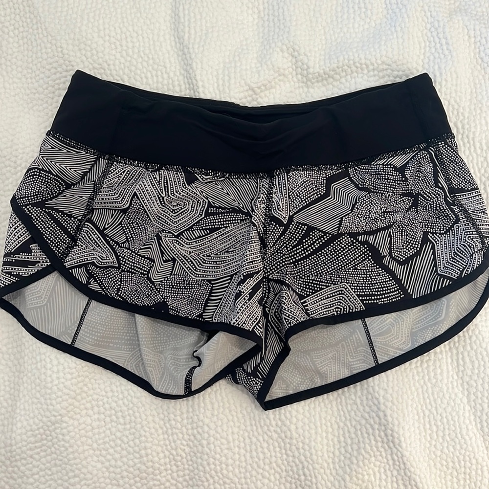 Lululemon Speed Up Shorts Patterned